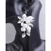 Slavnostní květinové náušnice s perlami - stříbrná/ bílá (Typ Typ 3)