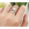 Prsten s Růží a přírodní sladkovodní perlou - Stříbro 925