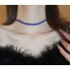 Módní choker náhrdelník s krystaly - modrý