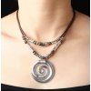 Designový vintage náhrdelník se spirálou a korálky
