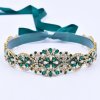 Svatební opasek se zelenými krystaly a perličkami