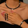 Černá souprava šperků s krystaly – náhrdelník, náramek a náušnice