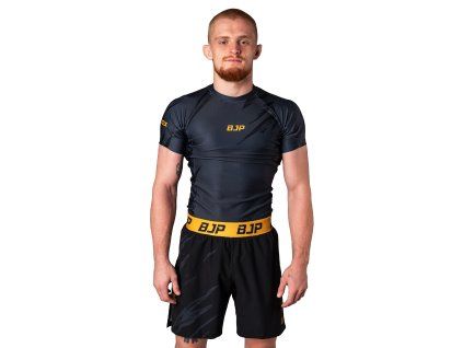 7447 MMA sortky SPIRIT 01