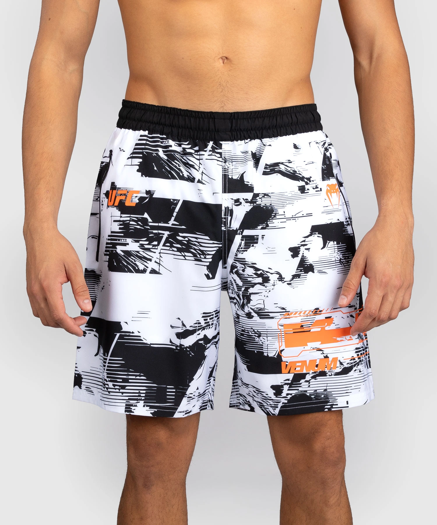 Men’s UFC Zenith by Venum White Authentic Fight Week Performance Short Velikost: M