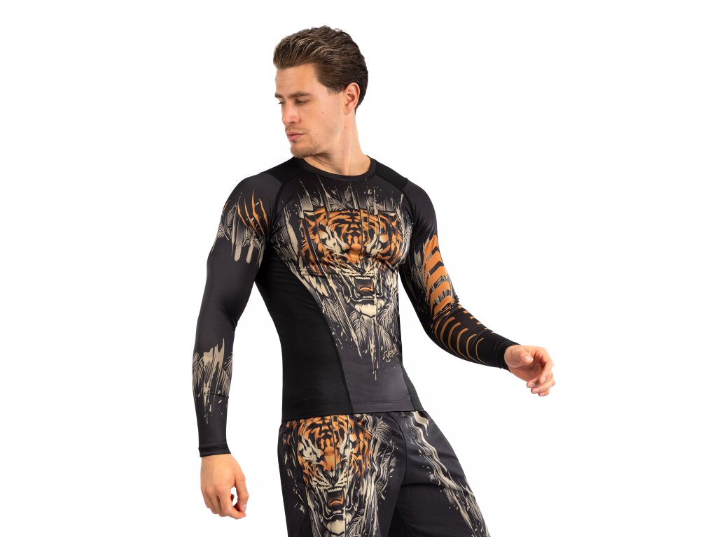 Venum Tiger Men's Long Sleeve Rashguard - Black/Neon Orange Velikost: S