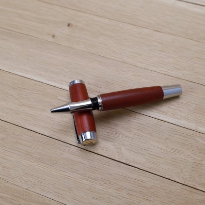 Dřevěné pero Gentleman – padouk Africký 41