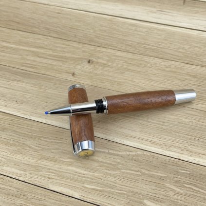 Dřevěné pero Gentleman – mahagon 56