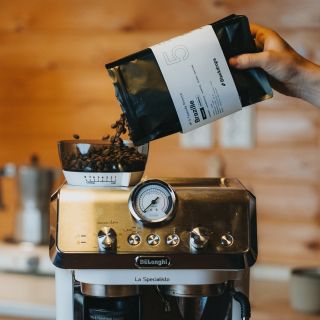 Sázka na jistotu? To je naše Brazílie No5🍫 Víme, že ne každý má chuť po ránu luštit v kávě tóny angreštu nebo ibišku....