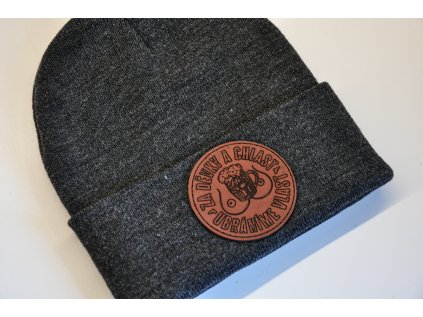 ZIMNÍ ČEPICE ZA DĚVKY A CHLAST UBRÁNÍME VLAST