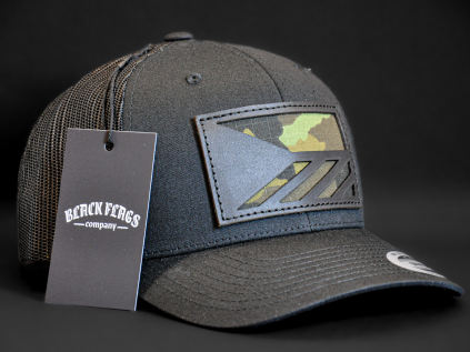 KŠILTOVKA ČERNÝ TRUCKER VZ.95 BOJOVÁ VLAJKA