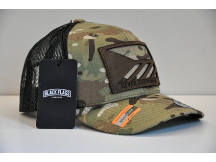 NEVER SURRENDER MULTICAM TRUCKER