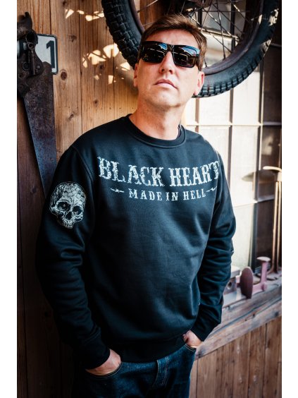 Mikina BLACK HEART SKULL HILL