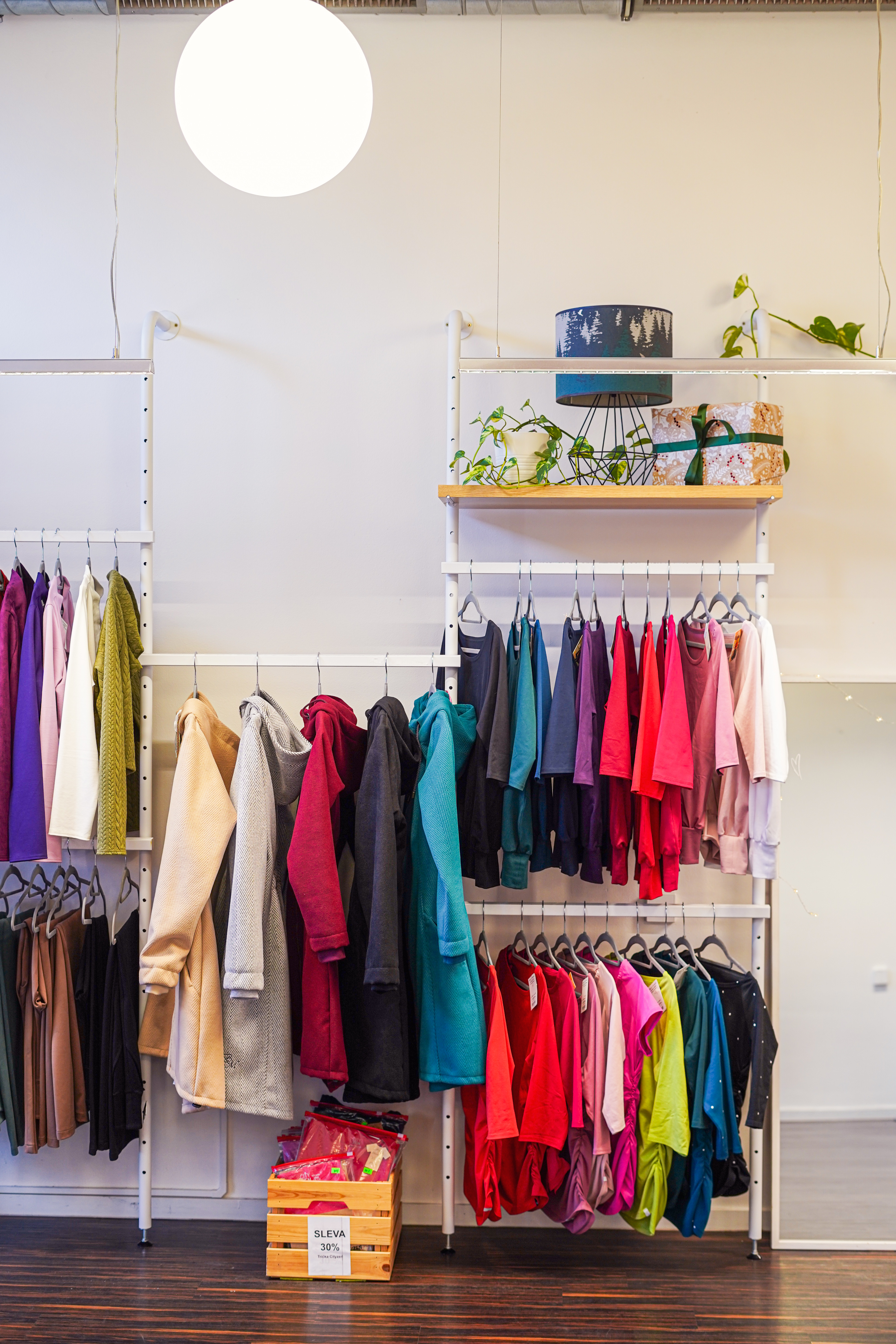 Pražská prodejna Black Mountain 4