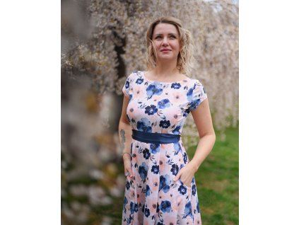 Půlkolové šaty - pastelové