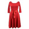 Půlkolové šaty 3/4 rukáv - červené
