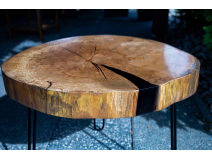 stůl na zakázku masiv rožnov Daniel Bena