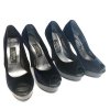 High heeled pumps velvet