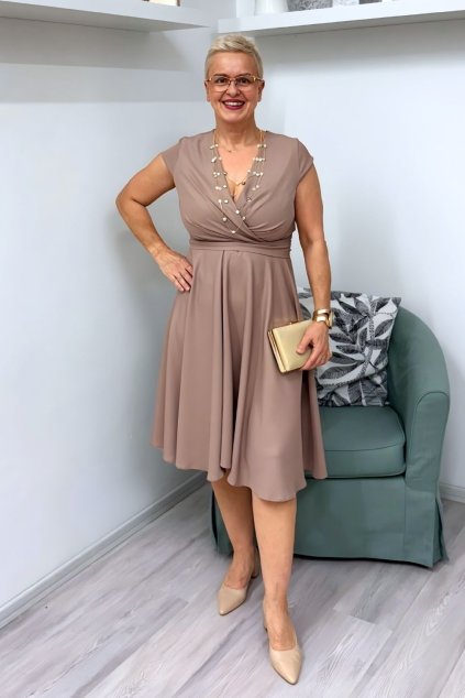 Společenské šaty Nina cappuccino glossy BLANKA STRAKA 22