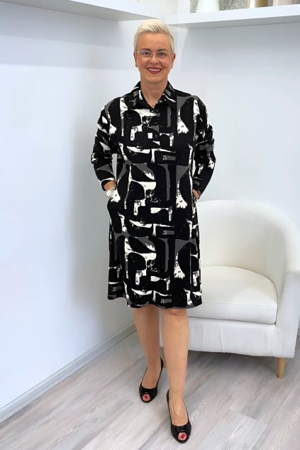 Elegantní tunika šaty s módním vzorem Black & White BLANKA STRAKA43