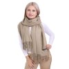 Světle béžová hřejivá šála BLANKA STRAKA 01