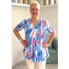 Lehká halenka plus size s modro růžovým vzorem BLANKA STRAKA