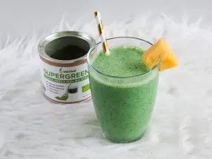 Ananasovo-špenátové smoothie s chia (RECEPT)