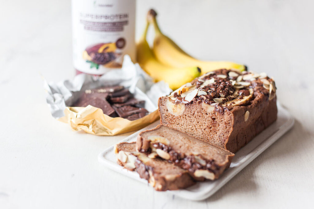 Superproteinový banánový chlebíček pro pohodové víkendové odpoledne :)