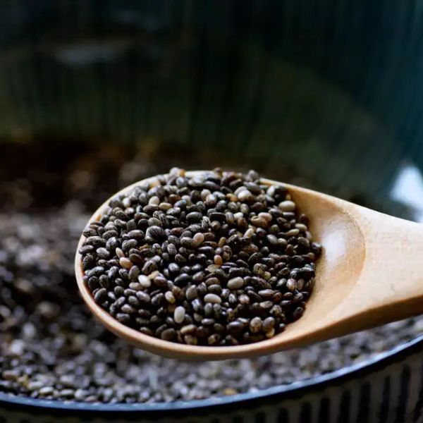 Chia semínka - účinky, rizika a kompletní nutriční profil