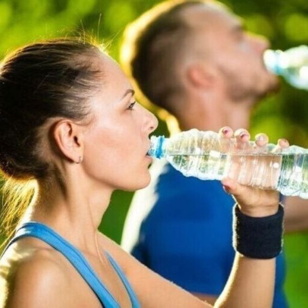 Elektrolyty ztrácejí hlavně potící se lidé. Toto jsou nejbohatší zdroje v potravinách na každý den