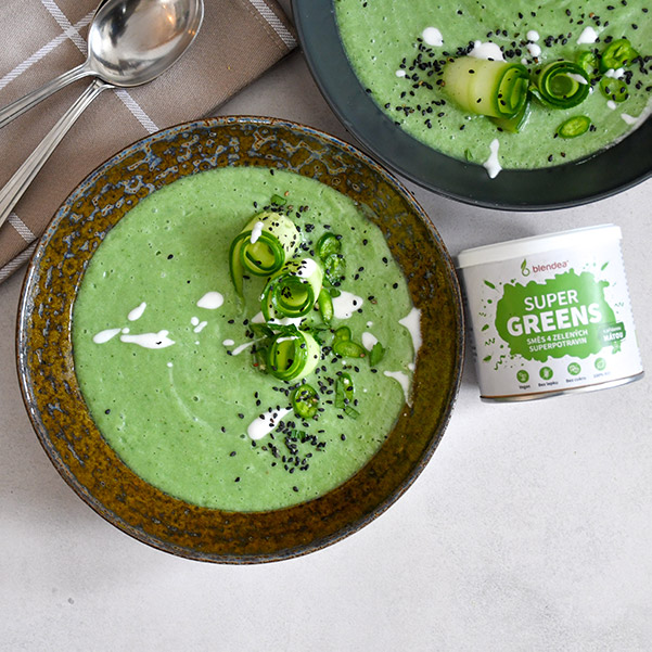 Gazpacho: Studená letní zelená polévka plná čerstvé zeleniny