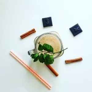 Hruškové smoothie s hořkou čokoládou (RECEPT)