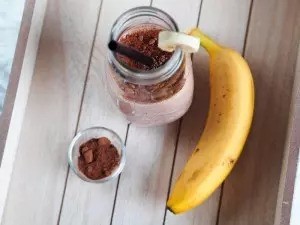 Kakaovo-banánové smoothie s jogurtem (RECEPT)