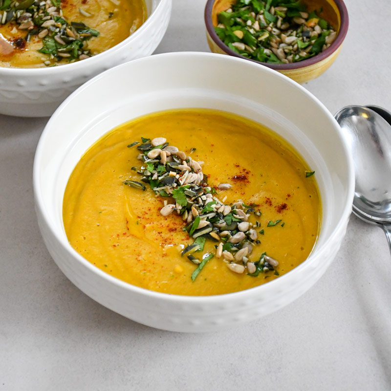 Krémová čočková polévka plná rostlinných bílkovin a vlákniny