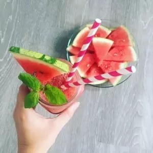 Melounová šťáva s citronem a mátou (RECEPT)