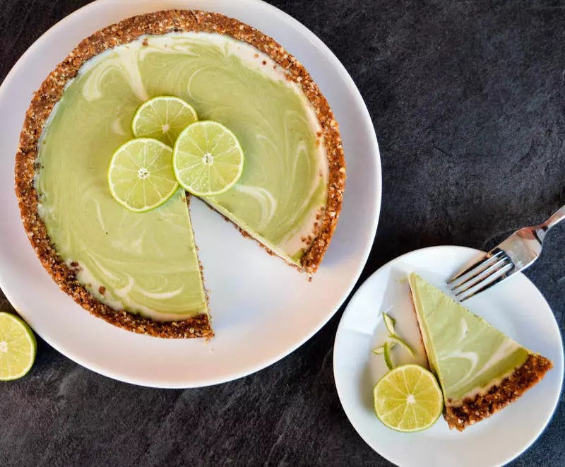 Dvoubarevný citronový RAW cheesecake (RECEPT)
