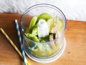 Okurkové smoothie s macou (RECEPT)