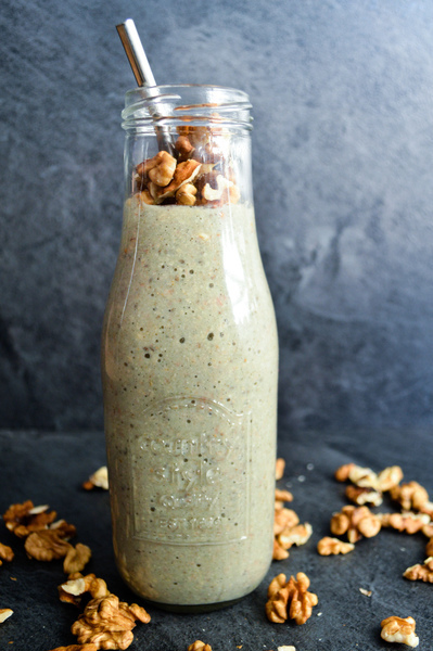 Grapefruitové smoothie s vlašskými ořechy