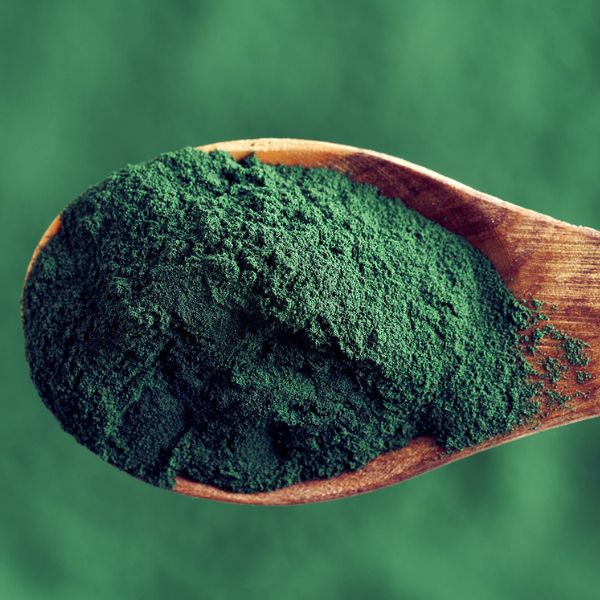 Sinice spirulina – účinky, rizika a nutriční profil
