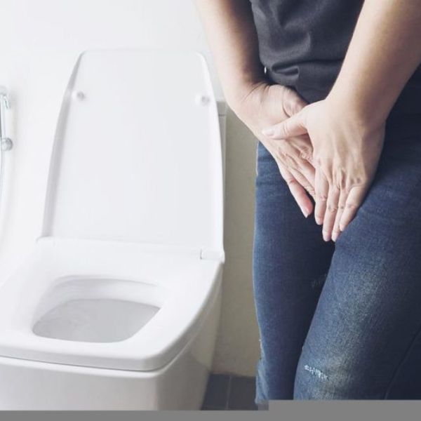 Vše o zánětu močového měchýře: Příčiny, projevy, léčba a možnosti prevence