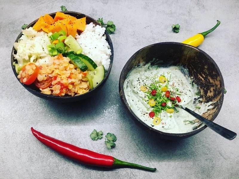 Pestrá zeleninová miska a dip s Blendeou