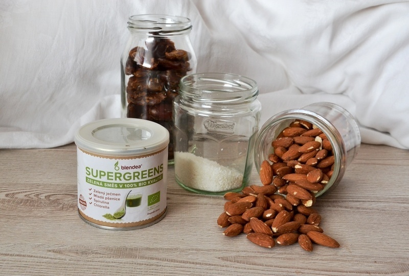 nepecene_cokoladove_kulicky_recept