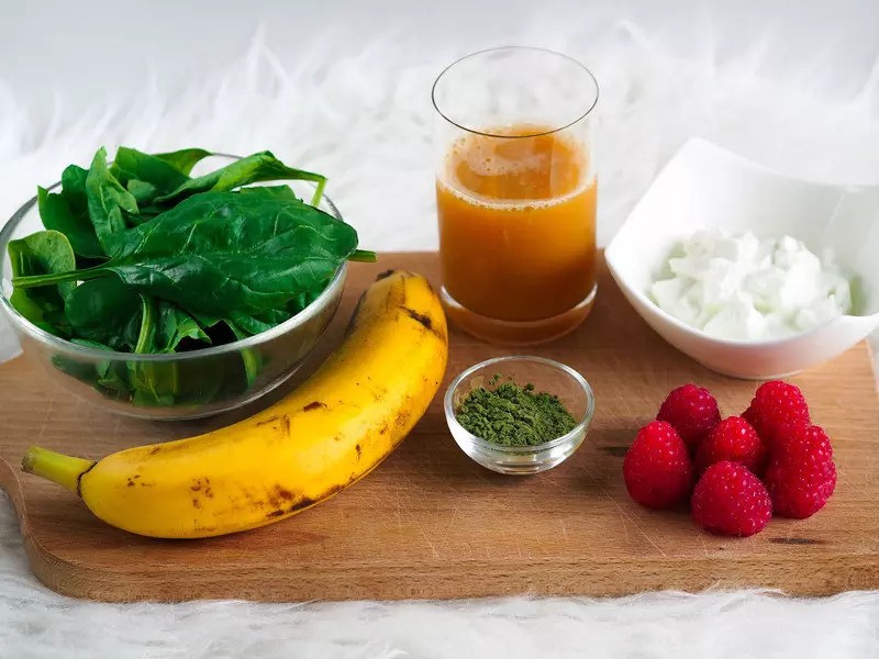 spenatovo_malinove_smoothie_recept