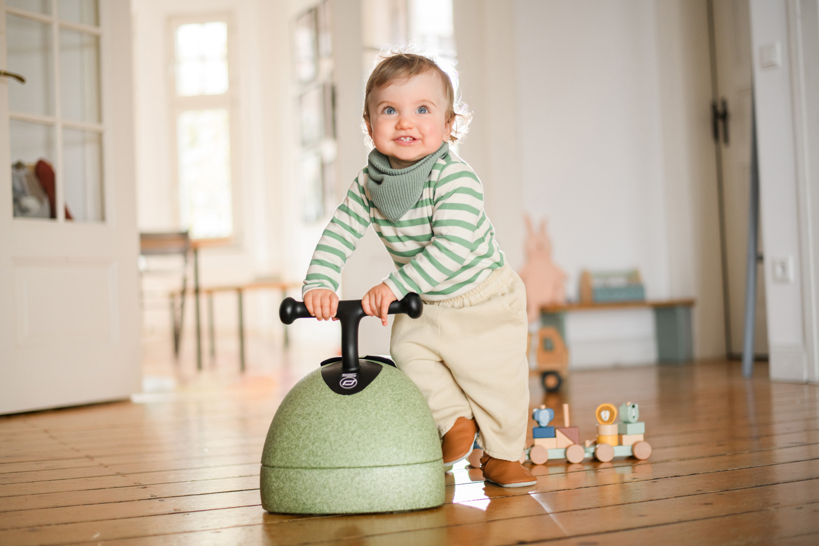 Scoot and Ride My First lifestyle 4