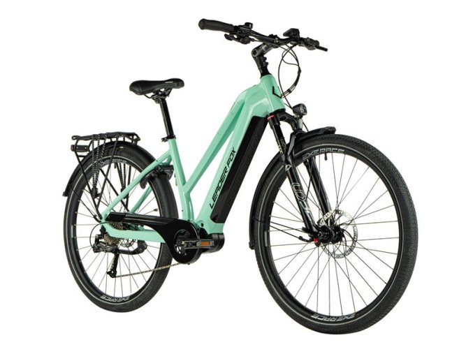 Dámské trekingové elektrokolo Leader Fox DENVER 28"BAFANG M300 světle modré 2024