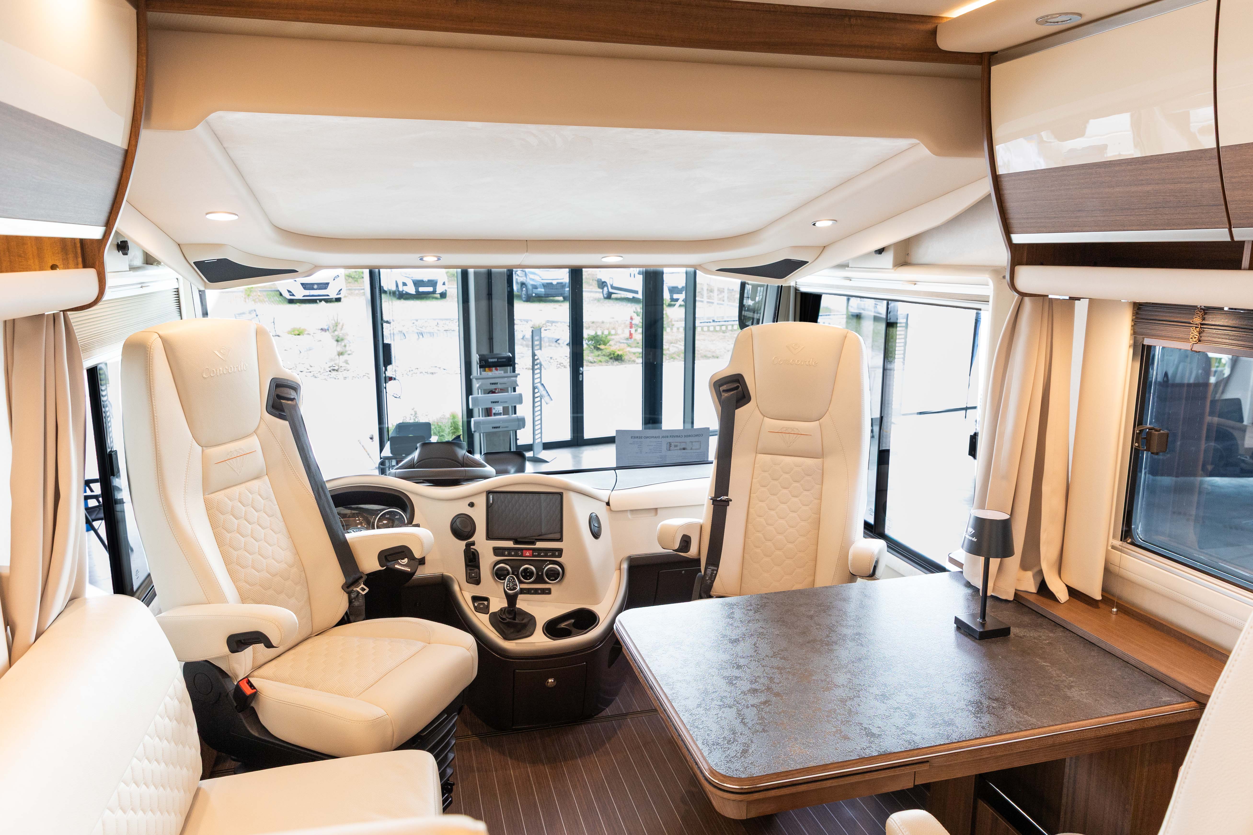 Concorde Carver 850L Diamond Serie