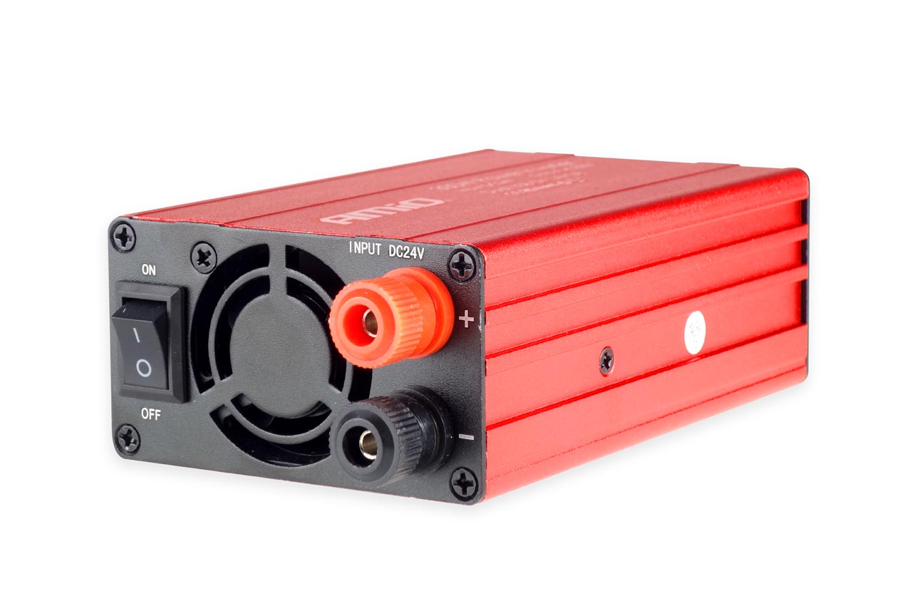 Měnič napětí AMiO 24V/230V, 300W/600W 2xUSB, 02471