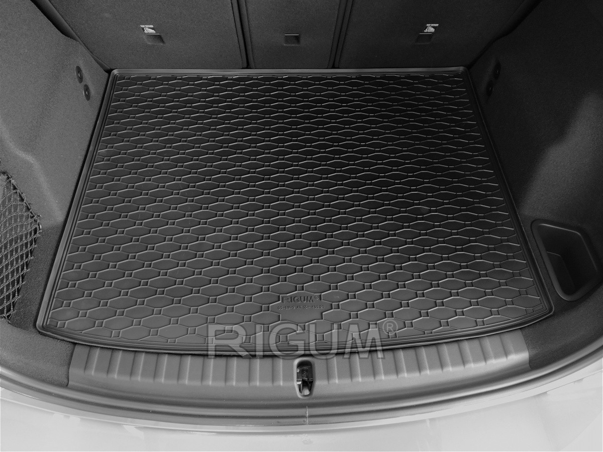 Vana do kufru gumová BMW 2 Active Tourer Hybrid 2015- | RIGUM