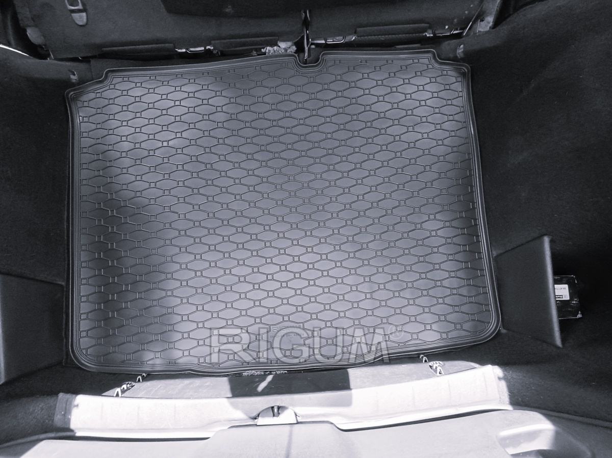 Vana do kufru gumová Citroen C4 3/5dv. 2004- | RIGUM