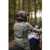 DI25 000285476 Ver 1 Customized Web quality sRGB GS Rallye Carbon helmet, unisex, black; GS Coro GORE TEX jacket, women, olive; R