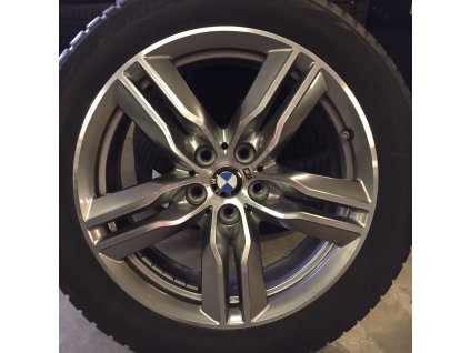 BMW X1 F48, X2 F39 zimní sada STYLING M570 7,5x18 5/112 ET51 včetně zimních pneumatik 225/50 R18 95H Bridgestone Blizzak LM-001* RSC a čidel tlaku RDC.